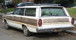 Illustration for article titled 1965 Ford Country Squire